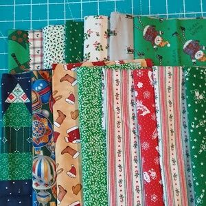 15 Vintage Rectangular Pieces Of Assorted Vintage Christmas Fabric